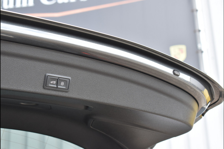 Audi Q3 Sportback 45 TFSI e S-Line RSQ3 Pano Leder Camera Matrix Keyless 20 Inch
