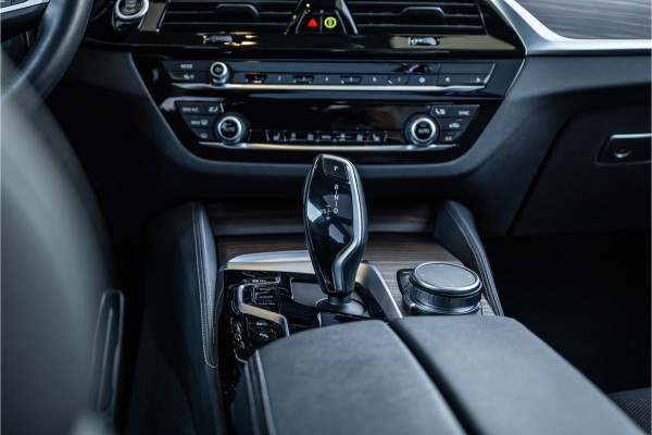 BMW 5 Serie Touring 530e Business Edition Plus - M Sport | Panorama | H&K | Laser | Keyless