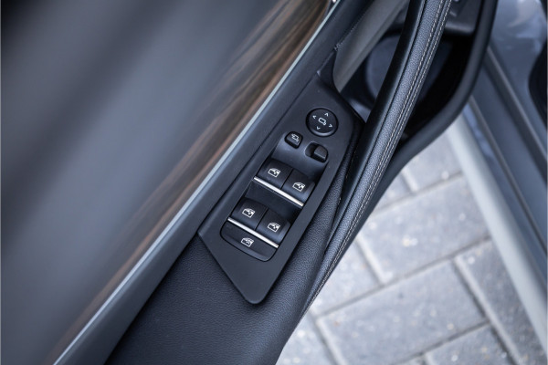 BMW 5 Serie Touring 530e Business Edition Plus - M Sport | Panorama | H&K | Laser | Keyless