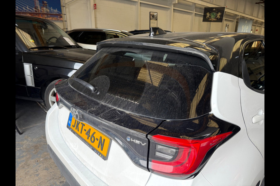 Toyota Yaris 1.5 Hybrid 115 First Edition ECC/PDC V&A/CAMERA
