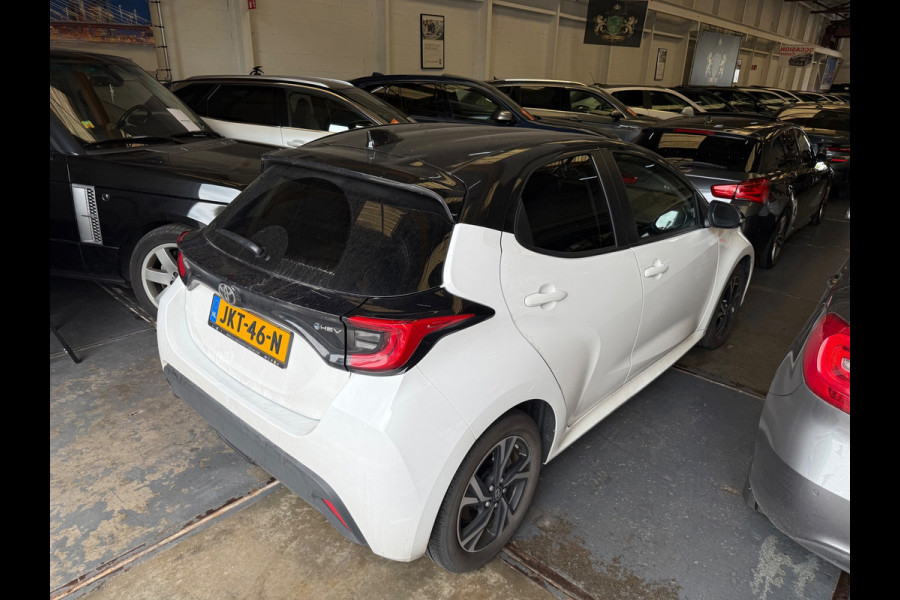 Toyota Yaris 1.5 Hybrid 115 First Edition ECC/PDC V&A/CAMERA