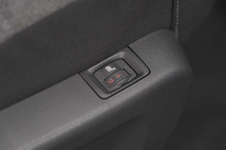 Citroën C3 PureTech 110 Shine | Camera | Navigatie | Apple CarPlay