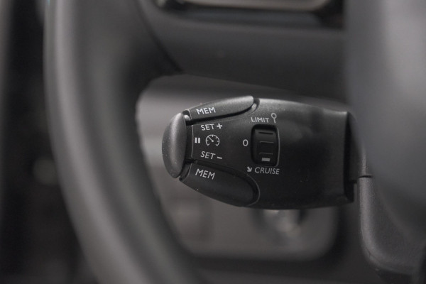 Citroën C3 PureTech 110 Shine | Camera | Navigatie | Apple CarPlay