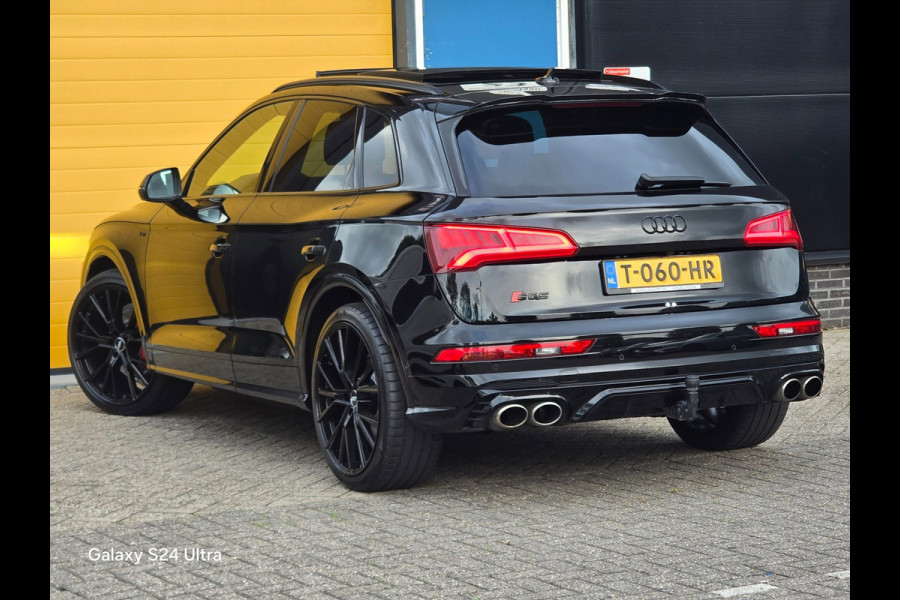 Audi Q5 3.0 TFSI SQ5 Quattro / BTW / Massage / Head Up / Carbon / Leder / Memory / Open Pano / Acc / Dode Hoek / 22 Inch / Matrix