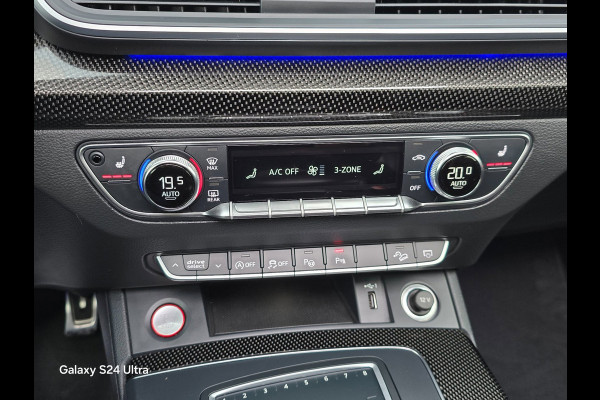 Audi Q5 3.0 TFSI SQ5 Quattro / BTW / Massage / Head Up / Carbon / Leder / Memory / Open Pano / Acc / Dode Hoek / 22 Inch / Matrix