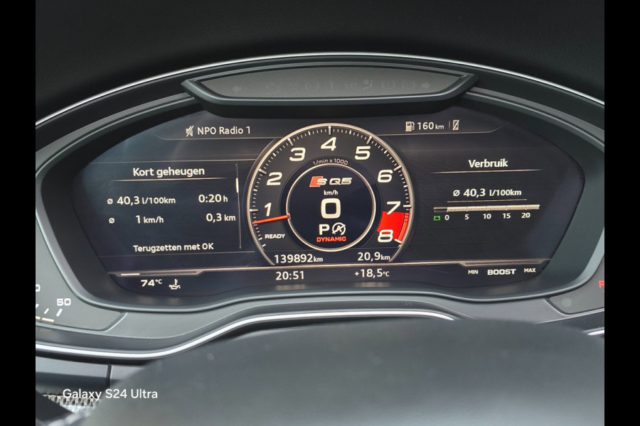 Audi Q5 3.0 TFSI SQ5 Quattro / BTW / Massage / Head Up / Carbon / Leder / Memory / Open Pano / Acc / Dode Hoek / 22 Inch / Matrix