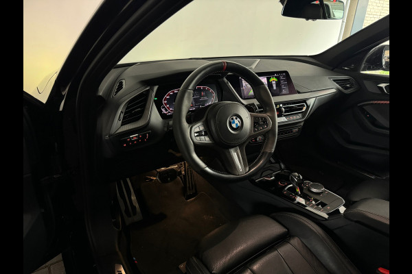BMW 1-serie M135i xDrive High Executive Pano|Leer|HuD|HK|BTW