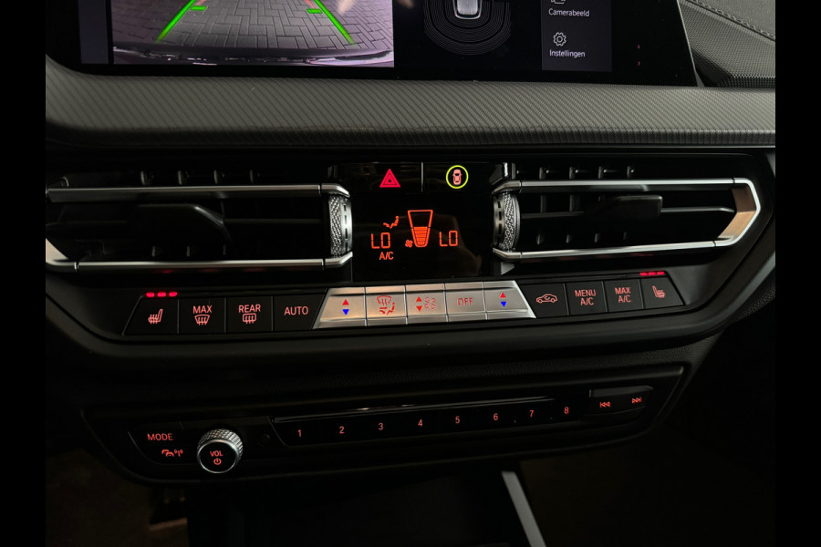 BMW 1-serie M135i xDrive High Executive Pano|Leer|HuD|HK|BTW