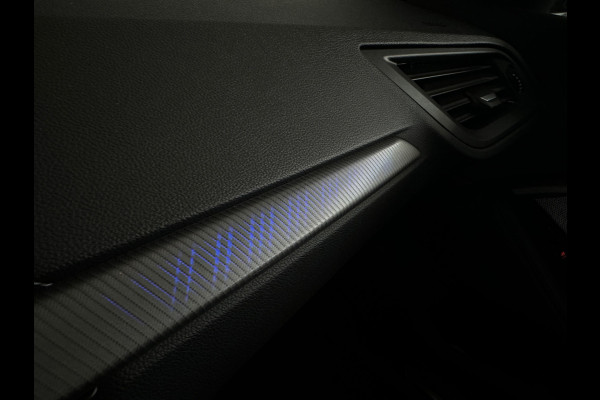 BMW 1-serie M135i xDrive High Executive Pano|Leer|HuD|HK|BTW