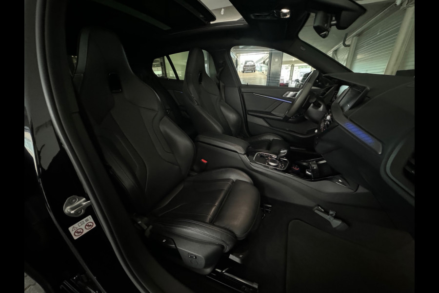 BMW 1-serie M135i xDrive High Executive Pano|Leer|HuD|HK|BTW