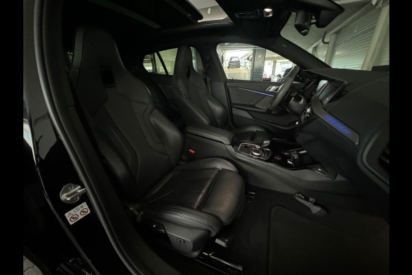 BMW 1-serie M135i xDrive High Executive Pano|Leer|HuD|HK|BTW
