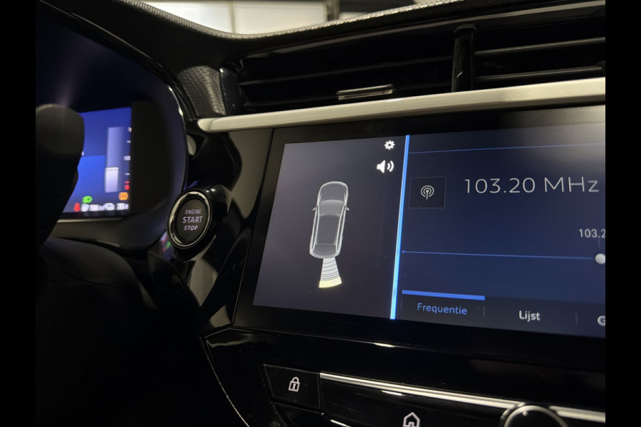Opel Corsa Electric Yes 50 kWh | Carplay | Warmtepomp | 11 kW 3-fase | LMV 16'' | Bi-Color Dak | Soh (batterijcheck) Waarde 99,3 %