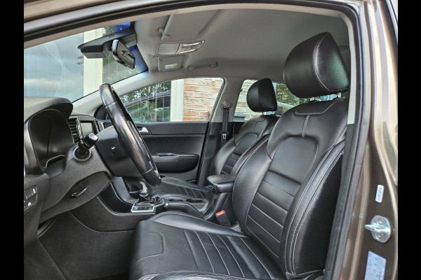Kia Sportage 1.6 GDI Style Edition Trekhaak! Leer! Camera! NAP! Mooie/Nette Auto! Navigatie!