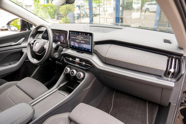 Škoda Kodiaq 1.5 TSI DSG First Edition|Prijs rijklaar incl 12 mnd garantie|Memory stoelen+Verwarming Camera Blindspot