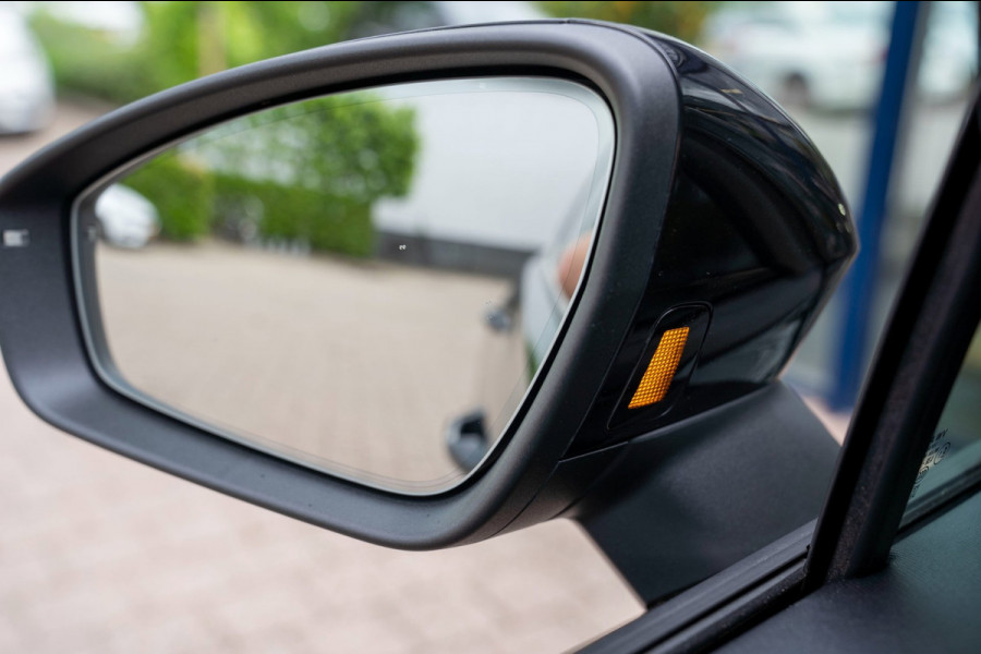 Škoda Kodiaq 1.5 TSI DSG First Edition|Prijs rijklaar incl 12 mnd garantie|Memory stoelen+Verwarming Camera Blindspot