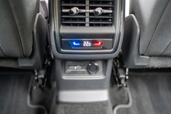 Škoda Kodiaq 1.5 TSI DSG First Edition|Prijs rijklaar incl 12 mnd garantie|Memory stoelen+Verwarming Camera Blindspot