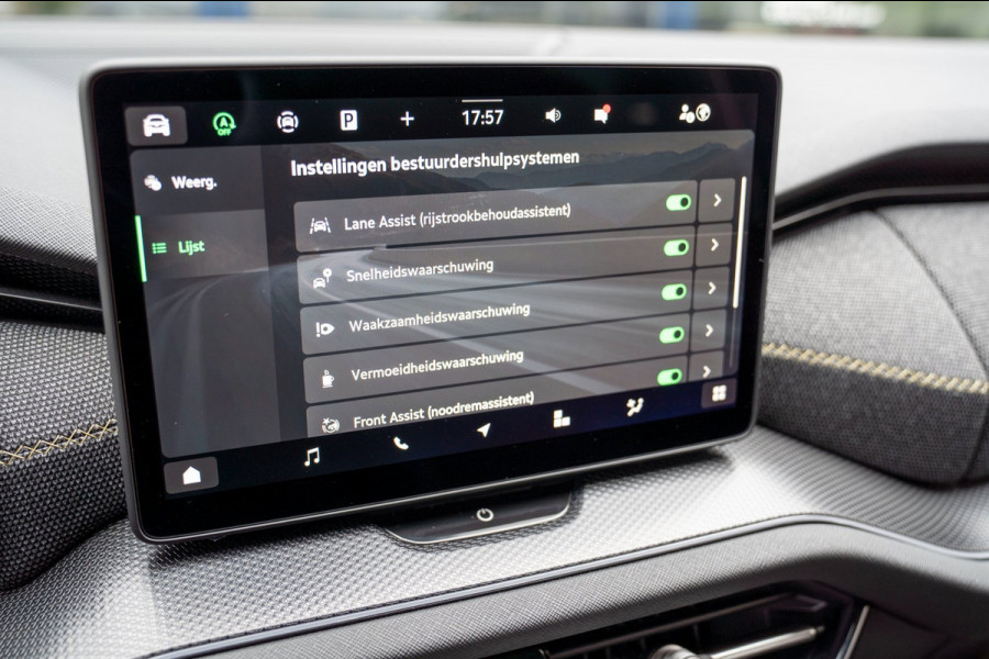 Škoda Kodiaq 1.5 TSI DSG First Edition|Prijs rijklaar incl 12 mnd garantie|Memory stoelen+Verwarming Camera Blindspot