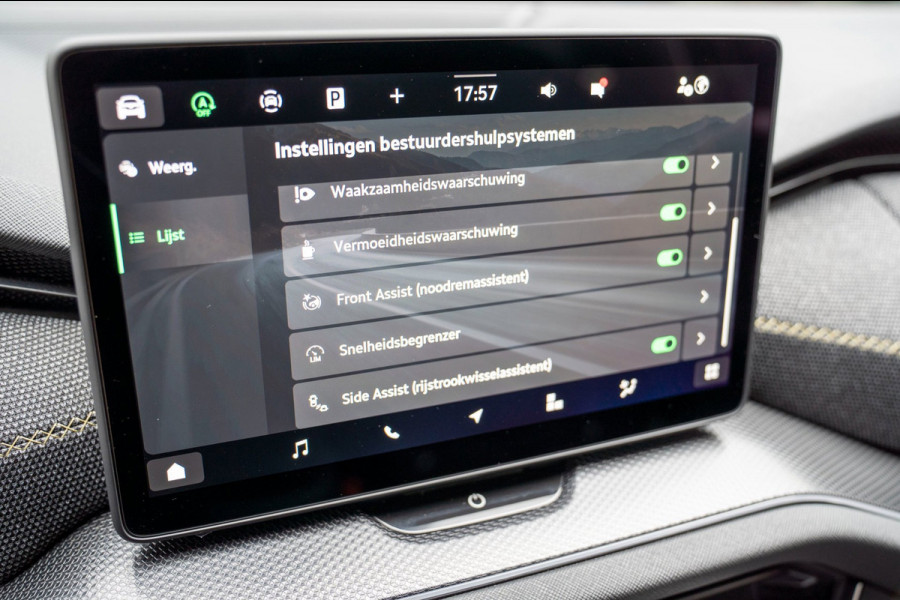 Škoda Kodiaq 1.5 TSI DSG First Edition|Prijs rijklaar incl 12 mnd garantie|Memory stoelen+Verwarming Camera Blindspot