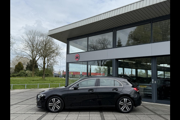 Mercedes-Benz A-Klasse 180d Advantage Edition | Sfeer Verlichting | Camera | Navi | Les-Auto