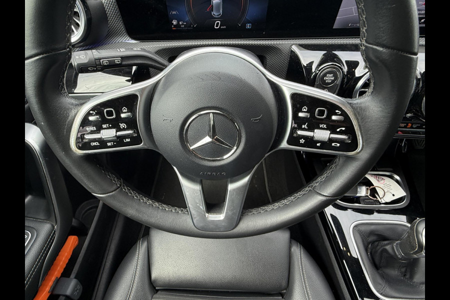 Mercedes-Benz A-Klasse 180d Advantage Edition | Sfeer Verlichting | Camera | Navi | Les-Auto
