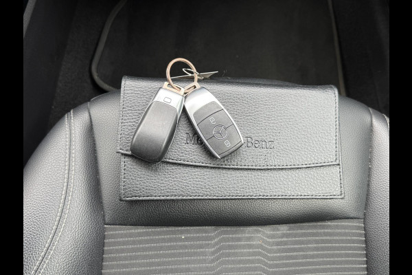 Mercedes-Benz A-Klasse 180d Advantage Edition | Sfeer Verlichting | Camera | Navi | Les-Auto