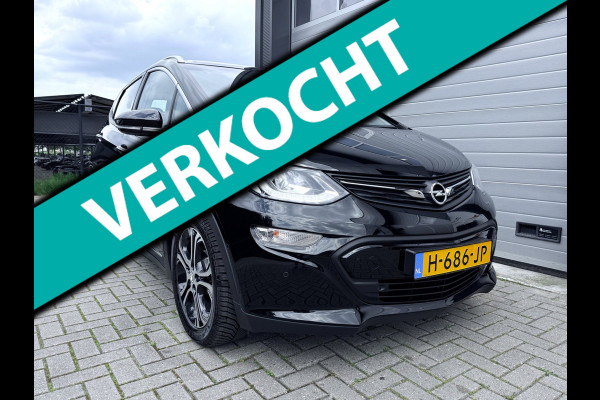 Opel Ampera-E Business Executive 60 kWh - Apple CarPlay / Android Auto - Lederen Bekleding - Stuur-/Stoelverwarming - Xenon