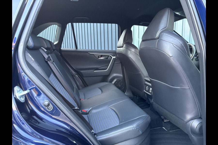 Toyota RAV4 2.5 Hybrid AWD Bi-Tone | Trekhaak afnb. | Elk. A-klep | Stuur & Stoel verw. | Prijs Rijklaar!!