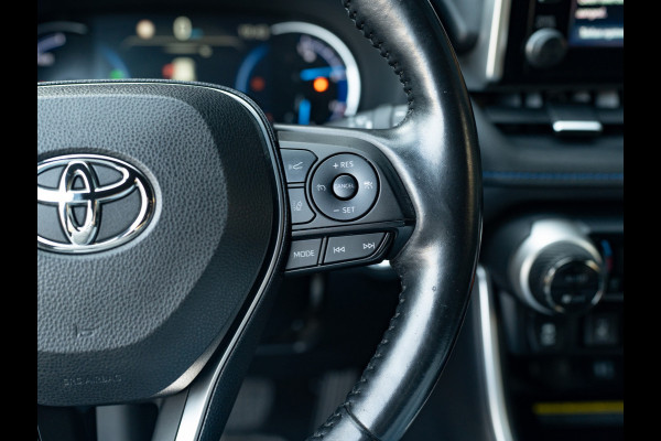 Toyota RAV4 2.5 Hybrid AWD Bi-Tone | Trekhaak afnb. | Elk. A-klep | Stuur & Stoel verw. | Prijs Rijklaar!!
