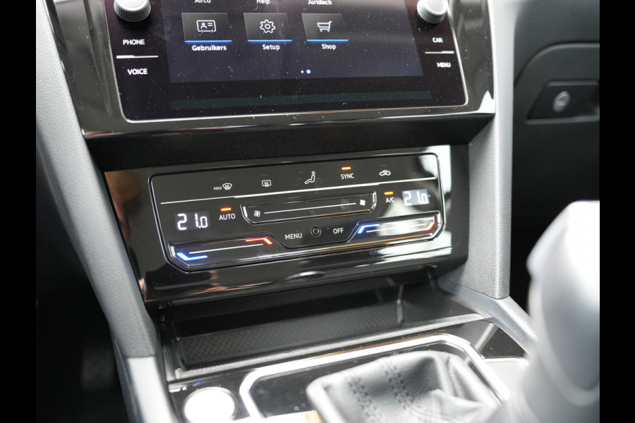Volkswagen Passat Variant 1.5 TSI Business Cruise control adaptief | dodehoekdetectie | Verwarmde voorruit |