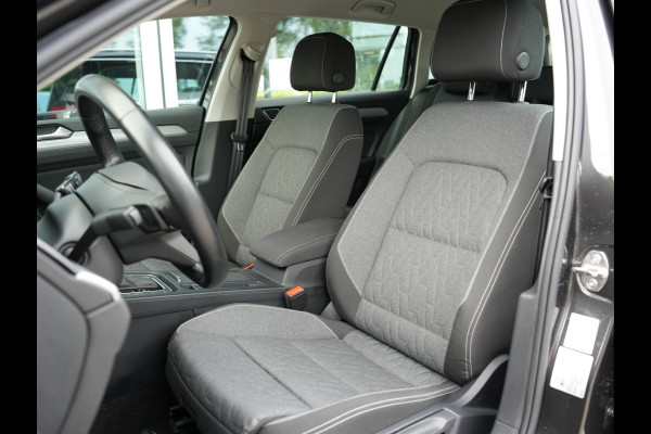 Volkswagen Passat Variant 1.5 TSI Business Cruise control adaptief | dodehoekdetectie | Verwarmde voorruit |