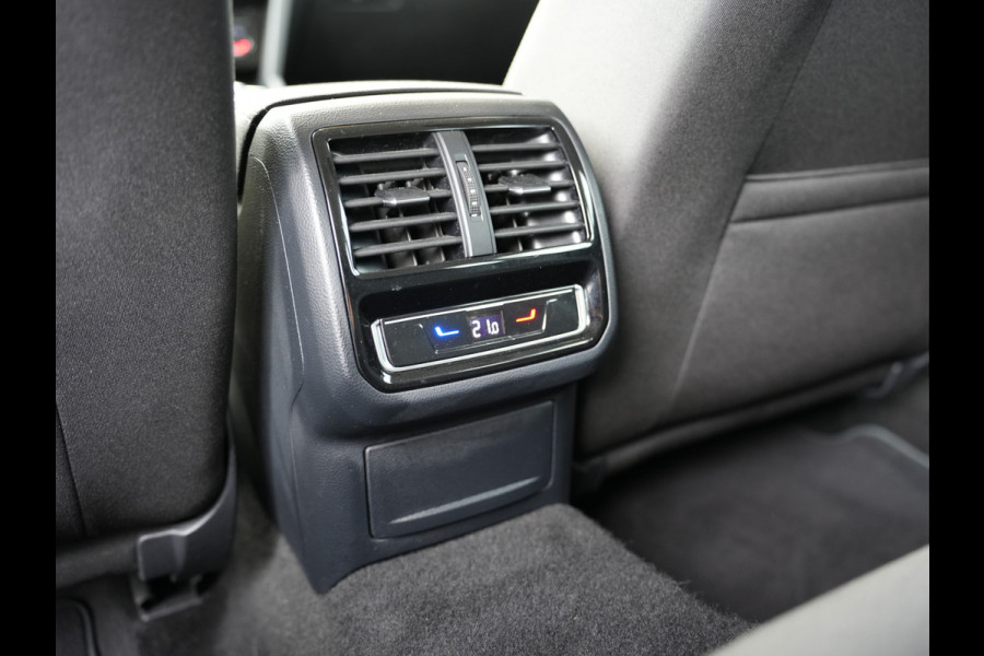 Volkswagen Passat Variant 1.5 TSI Business Cruise control adaptief | dodehoekdetectie | Verwarmde voorruit |