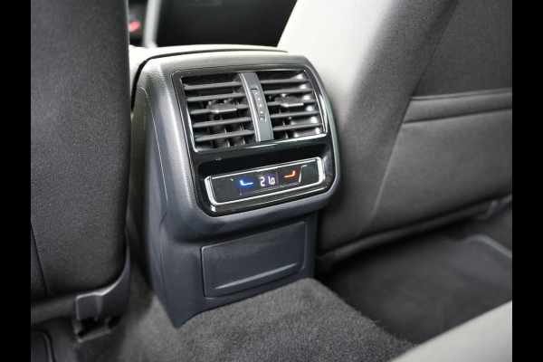 Volkswagen Passat Variant 1.5 TSI Business Cruise control adaptief | dodehoekdetectie | Verwarmde voorruit |