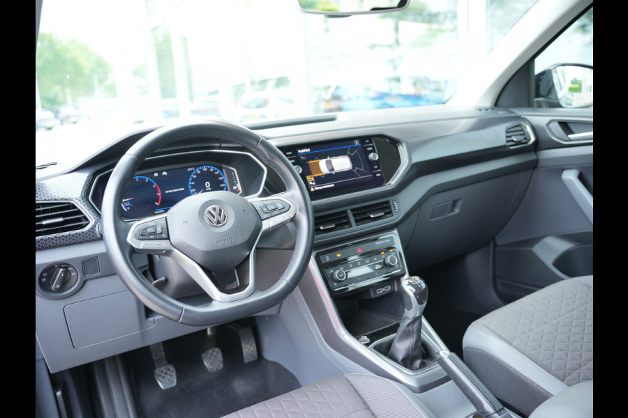 Volkswagen T-Cross 1.0 TSI Style Achteruitrijcamera | Cruise control adaptief | Stoelverwarming