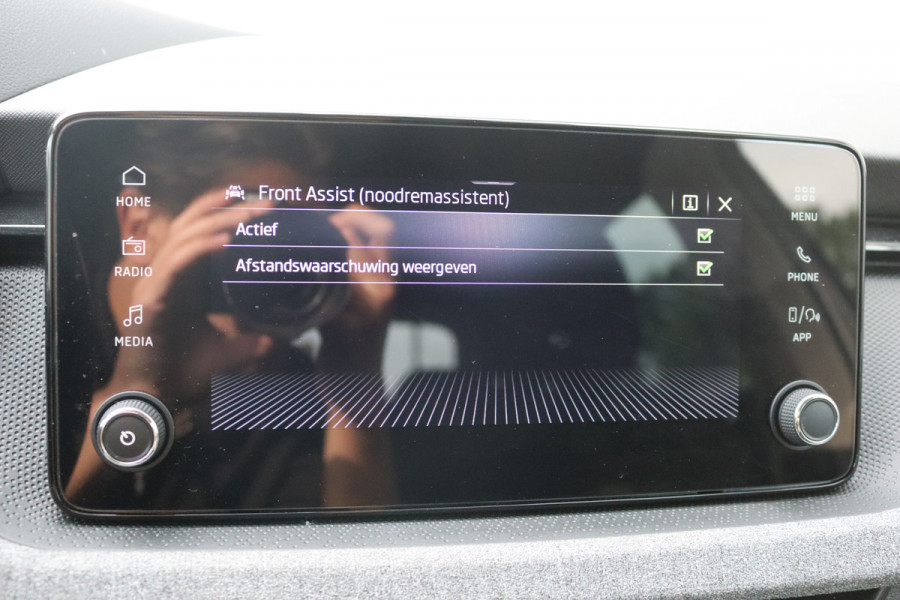 Škoda Kamiq 1.0 TSI 116PK Business Edition Facelift/Carplay-android/Camera/Keyfree/Parkeerhulp