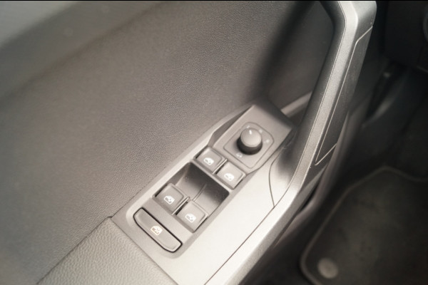 Seat Arona 1.0 TSI 110pk DSG Style -ECC-NAVI-PDC-CRUISE-