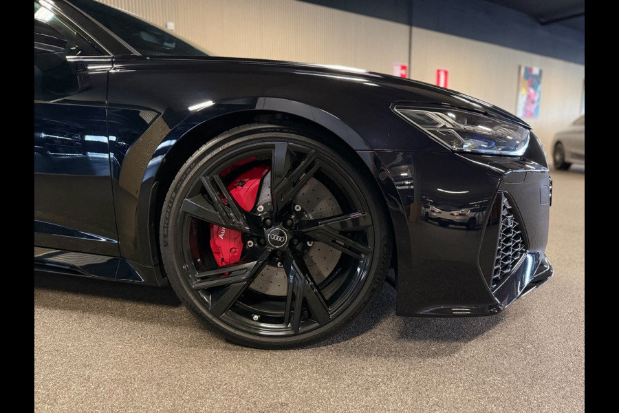 Audi RS6 4.0 TFSI Quattro 600 PK-DYNAMIC PLUS-KERAMISCH-AKRAPOVIC-PANORAMA-HEAD UP-ZEER COMPLEET-NPR. € 242.000,-