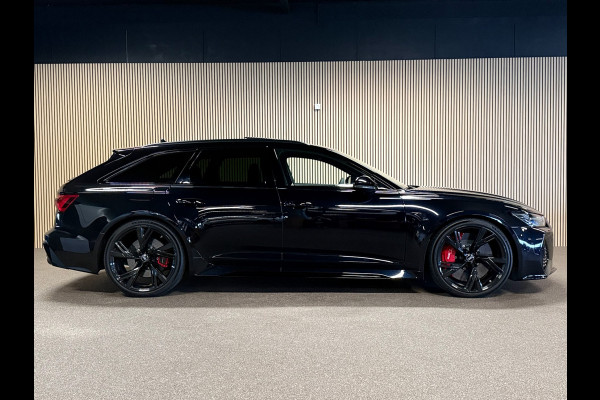 Audi RS6 4.0 TFSI Quattro 600 PK-DYNAMIC PLUS-KERAMISCH-AKRAPOVIC-PANORAMA-HEAD UP-ZEER COMPLEET-NPR. € 242.000,-