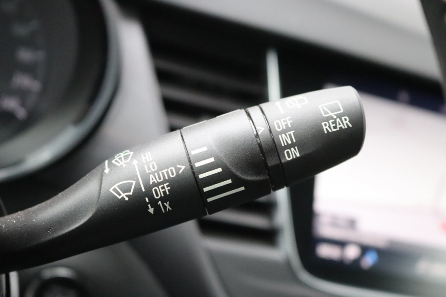 Opel Crossland X 1.2 Turbo 110PK Automaat Innovation Trekhaak/Navigatie/Camera/Winter-pack
