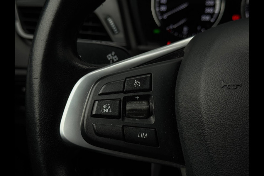 BMW 2 Serie Active Tourer 218i Corporate Lease Executive NAVI | PDC | LED | SPORTVELGEN | ELEK PAKKET