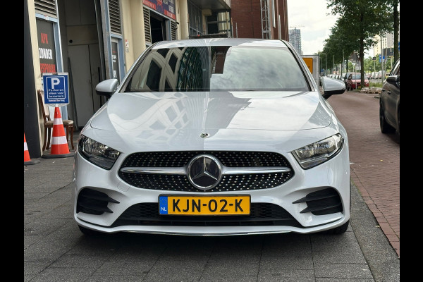 Mercedes-Benz A-Klasse Amg 180 Aut Navi Sfeerverlichting 19''