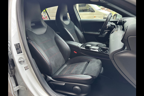 Mercedes-Benz A-Klasse Amg 180 Aut Navi Sfeerverlichting 19''
