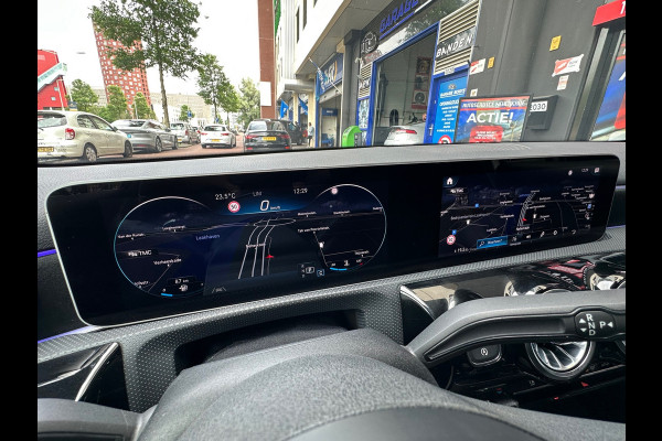 Mercedes-Benz A-Klasse Amg 180 Aut Navi Sfeerverlichting 19''