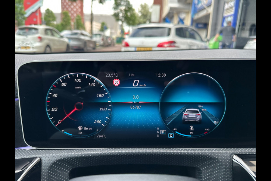 Mercedes-Benz A-Klasse Amg 180 Aut Navi Sfeerverlichting 19''
