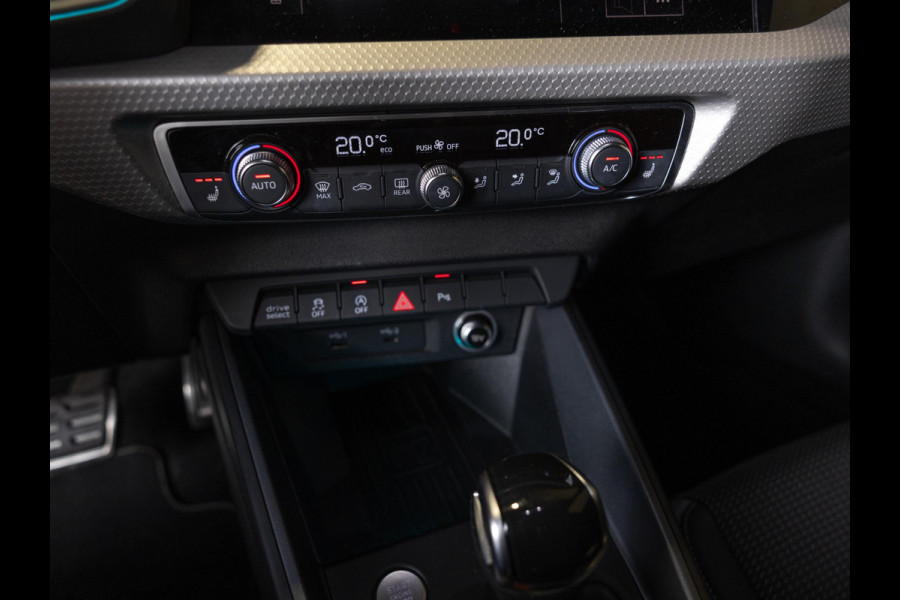 Audi A1 Sportback 40 TFSI 3x S Line edition one / 207pk / Enkei velgen / B&O / Stoelverwarming / Sfeerverlichting /