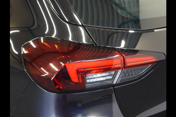 Opel Corsa 1.2 Turbo GS Navigatie Apple Carplay/Android Auto Digitale Cockpit Airco Cruise Control Lichtmetalen Velgen Dab Lichtmetalen Velgen