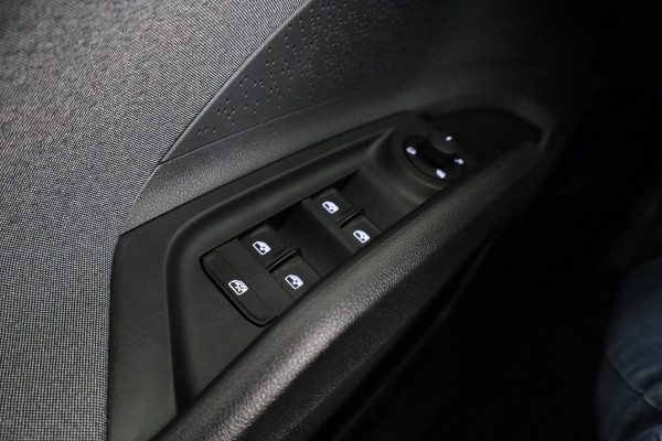 Škoda Enyaq Selection180pk Navigatie via App | Parkeercamera | Parkeersensoren voor en achter | Cruise controle