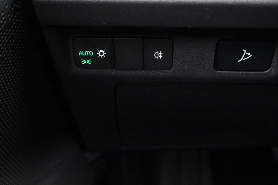 Škoda Enyaq Selection180pk Navigatie via App | Parkeercamera | Parkeersensoren voor en achter | Cruise controle