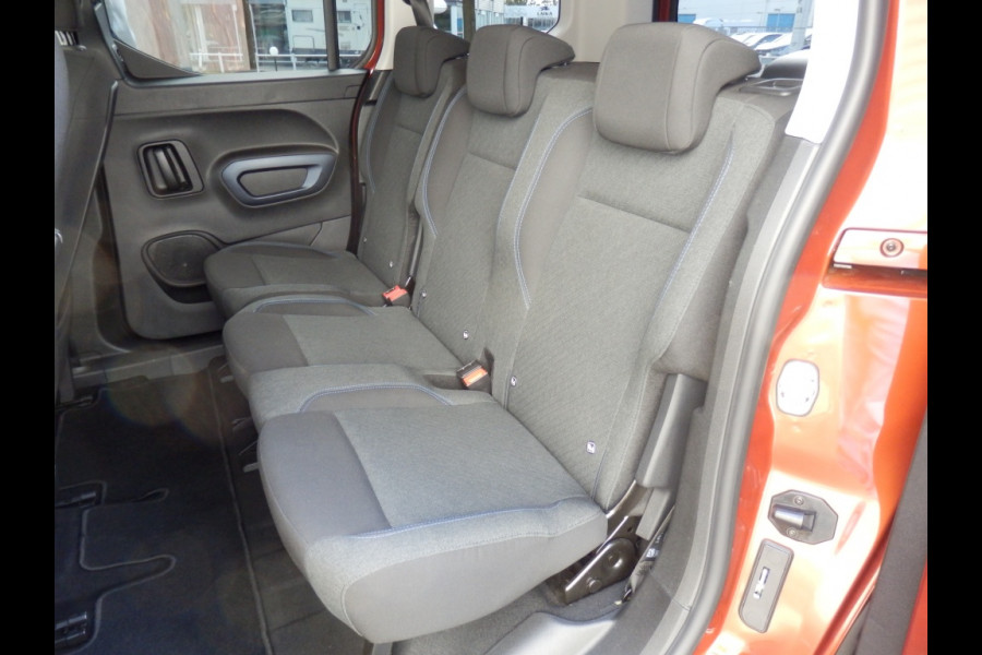 Peugeot Rifter 130PK Automaat | Dealer onderhouden | Trekhaak |