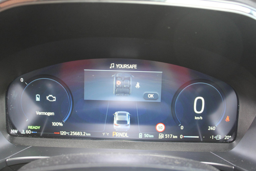 Ford Kuga 2.5 PHEV ST-Line X 243pk | Driver Assistance Pack | Winterpack | Panoramadak | Technology Pack | All weather Banden