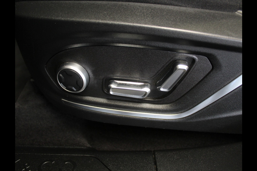 Lynk & Co 01 1.5 CLIMATE | CARPLAY | PANODAK | LED | DAB | 360CAMERA | NAVI | WIFI | ELEC-KLEP | LMV20 | STOELVERW